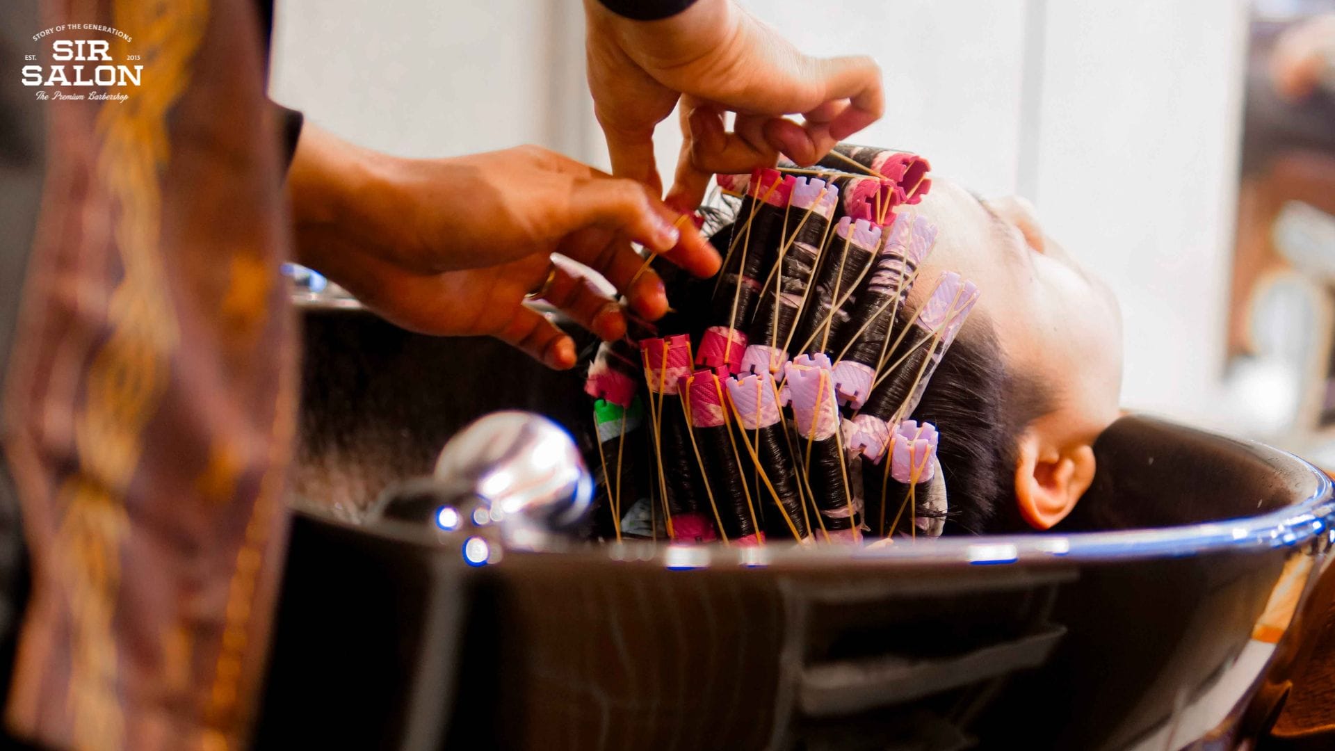 Alasan Hair Perm Menjadi Simbol Gaya Para Pria